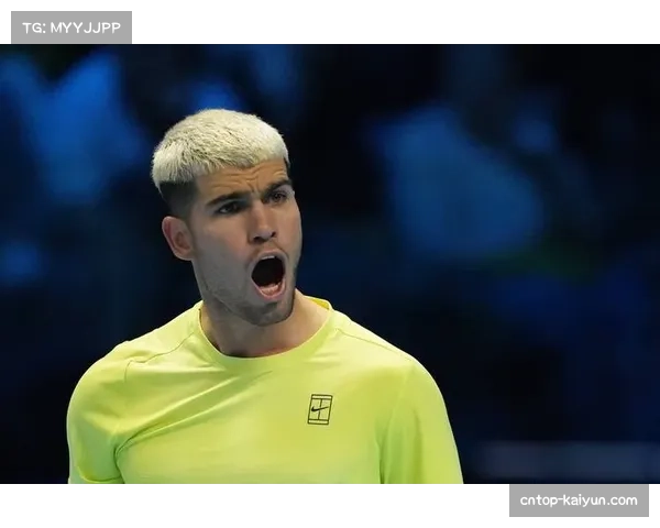 阿尔卡拉斯鏖战五盘逆转弗里茨 首夺ATP年终总决赛冠军